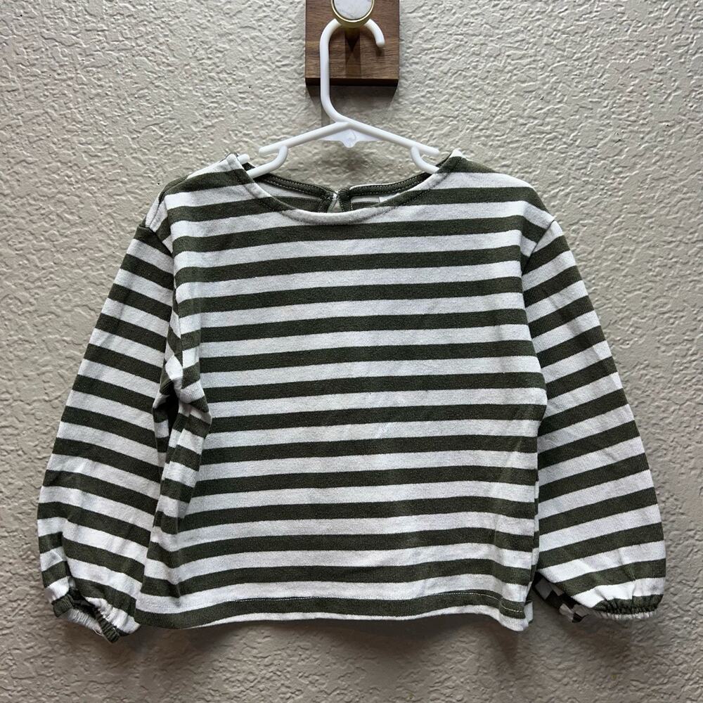 ZARA Kids Green and White Crew Neck Striped Sweater Size 4-5 Years